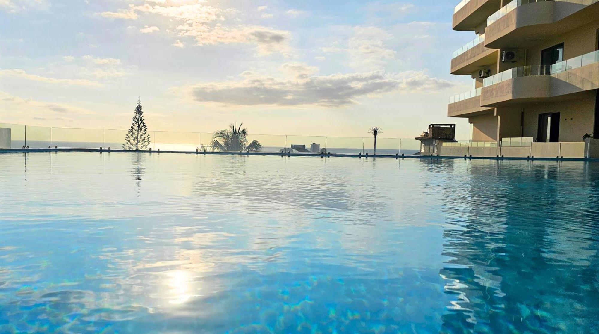 Zen Retreat With Stunning Sea Views And Sunsets Διαμέρισμα Flic-en-Flacq Εξωτερικό φωτογραφία